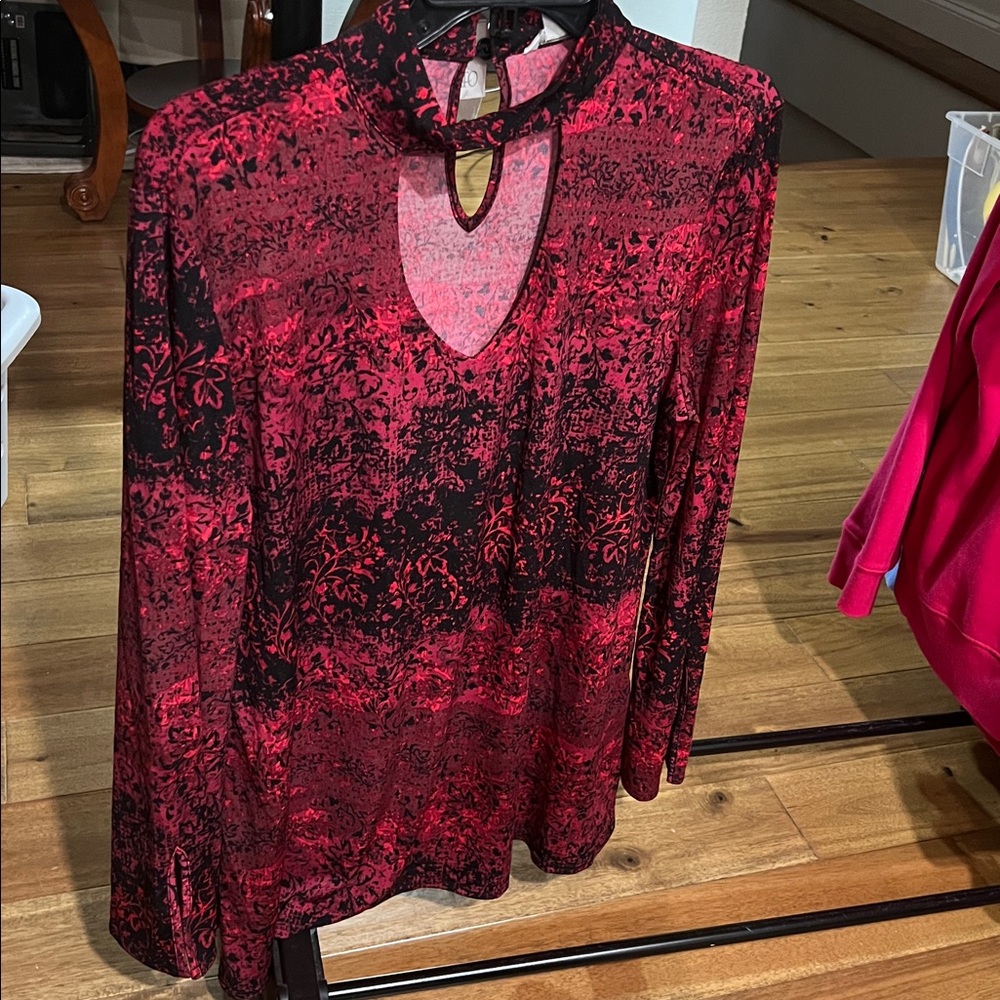 NEW Cato V neck top size large lots of stretch with long sleeve #A